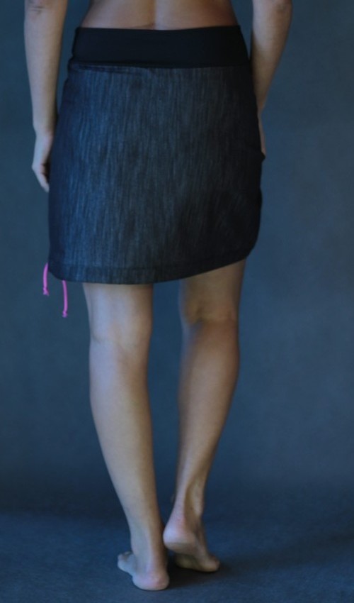 handgemachte Mode – LaJuPe - schwarzer Rock A Linie