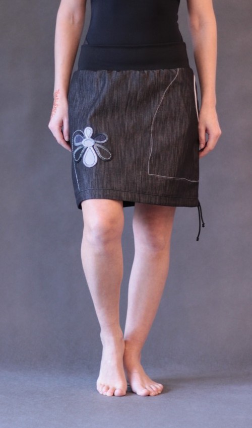 handgemachte Mode – LaJuPe - Rock schwarz knielang