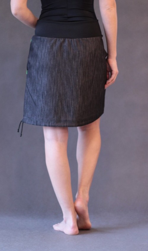 handgemachte Mode – LaJuPe - schwarzer Jeansrock