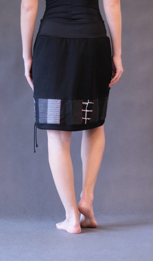 handgemachte Mode – LaJuPe - Rock schwarz kurz