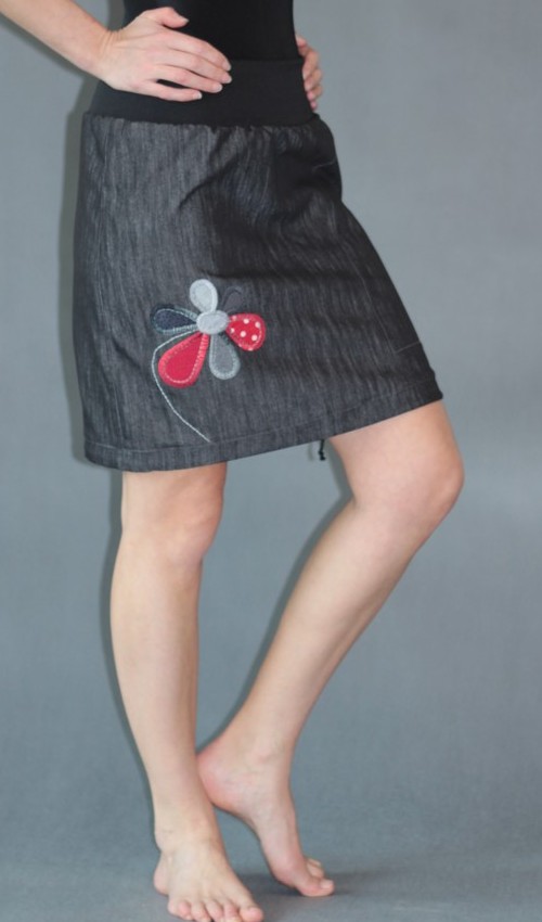 handgemachte Mode – LaJuPe - Rock knielang schwarz