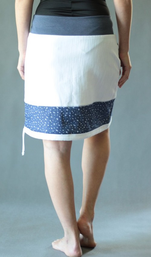 handgemachte Mode – LaJuPe - blau weißer Rock