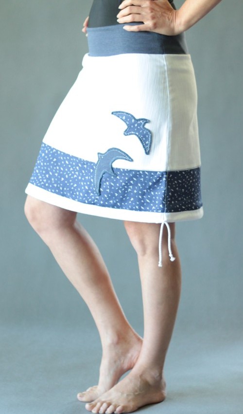 handgemachte Mode – LaJuPe - blau weißer Rock