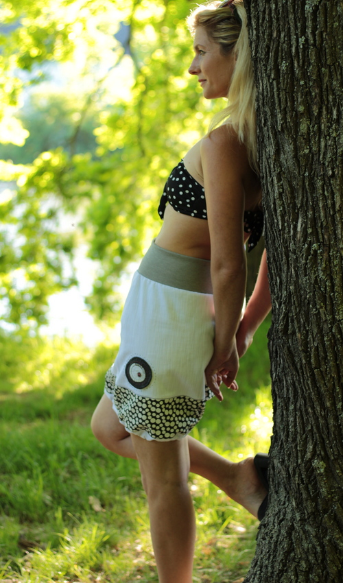 handgemachte Mode – LaJuPe - weißer Jeansrock kurz