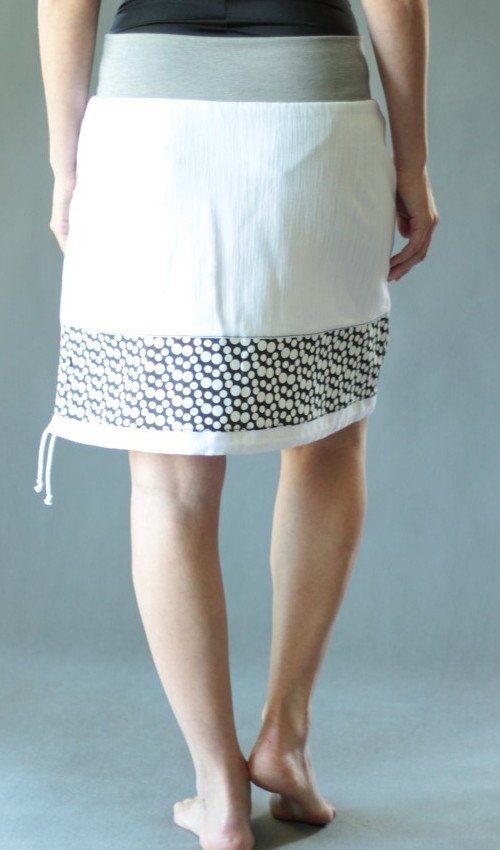 handgemachte Mode – LaJuPe - weißer Jeansrock kurz