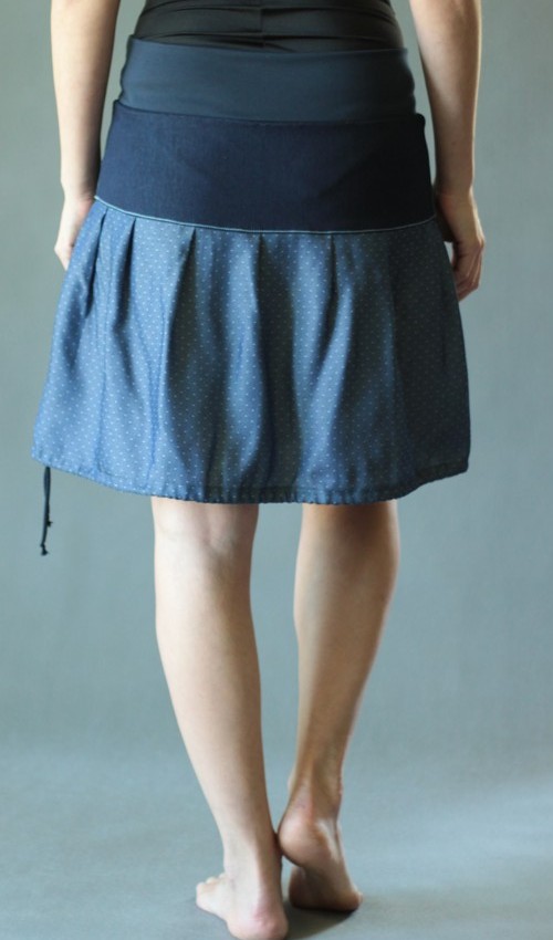 0167_handgemachte Mode – LaJuPe - blauer kurzer Rock handgemachte Mode – LaJuPe - blauer kurzer Rock