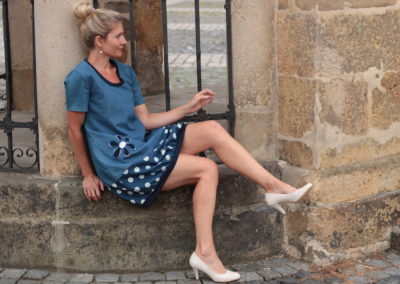handgemachte Mode – LaJuPe Kleid Punkte blau