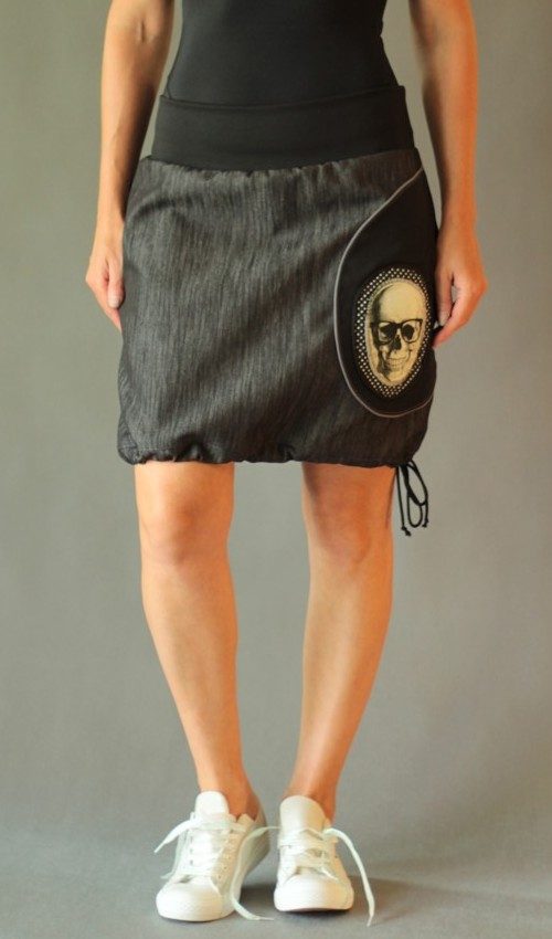 handgemachte Mode – LaJuPe - schwarzer Jeansrock knielang