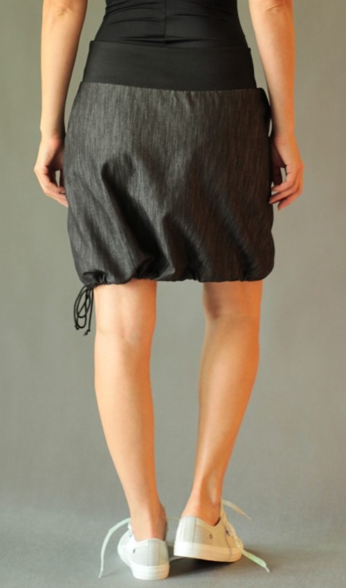 0184_handgemachte Mode – LaJuPe - schwarzer Jeansrock knielang handgemachte Mode – LaJuPe - schwarzer Jeansrock knielang