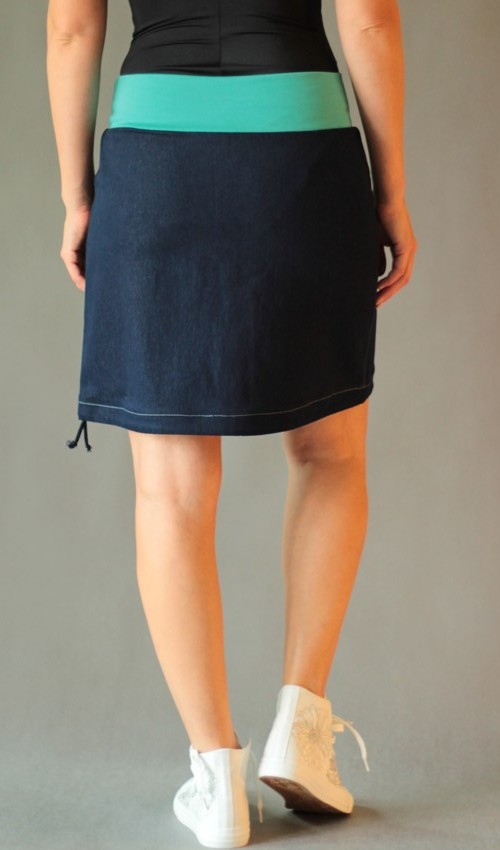 0197_P_zezadu_bavlna_polyester_bez_podšívky_modrá_tyrkys_áčková_1kapsa_tunýlek_modrá_tyrkysovorůžová_kytka_půlkvět LaJuPe dámská maxi sukně bavlna_polyester_bez_podšívky_modrá_tyrkys_áčková_1kapsa_tunýlek_modrá_tyrkysovorůžová_kytka_půlkvět