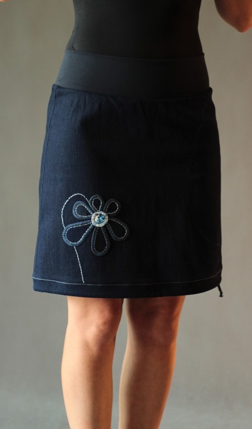 0198_handgemachte Mode – LaJuPe - langer enger Jeansrock handgemachte Mode – LaJuPe - langer enger Jeansrock