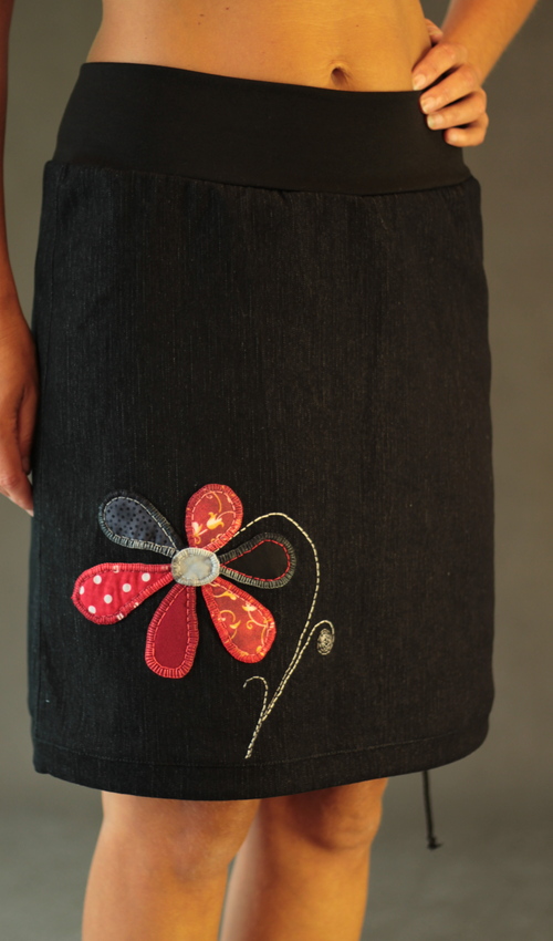 handgemachte Mode – LaJuPe - Jeansrock schwarz kurz