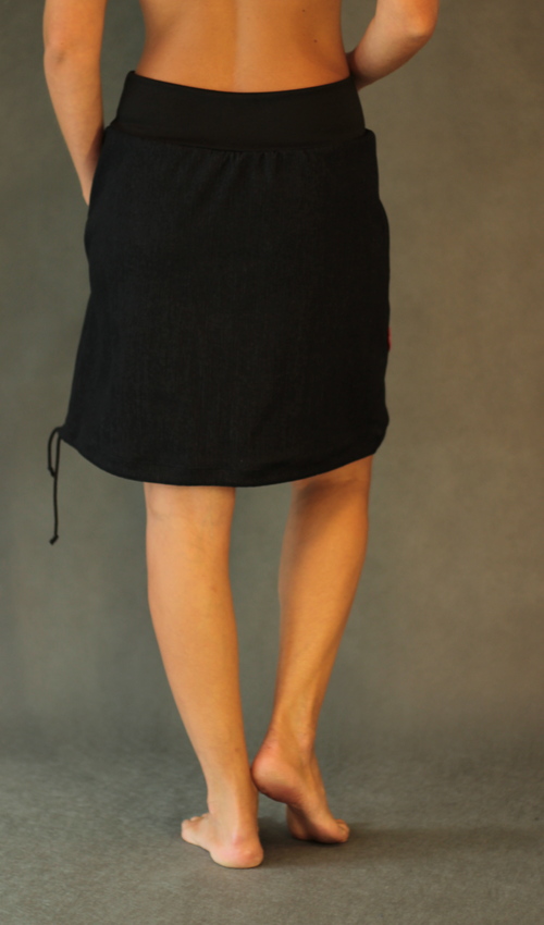 handgemachte Mode – LaJuPe - Jeansrock schwarz kurz