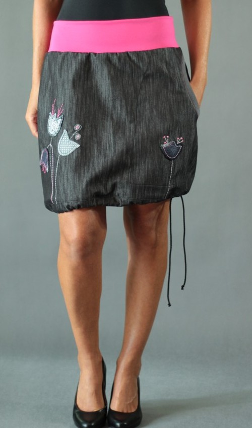 handgemachte Mode – LaJuPe - langer schwarzer Rock