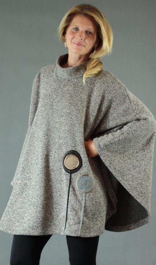 handgemachte Mode – LaJuPe - Poncho braun
