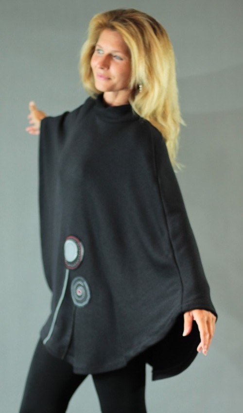 006_handgemachte Mode – LaJuPe - Poncho schwarz handgemachte Mode – LaJuPe - Poncho schwarz