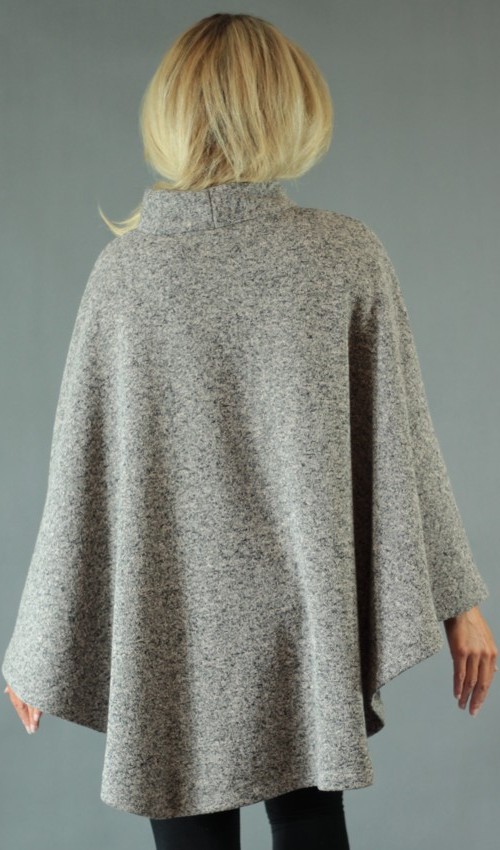 009_handgemachte Mode – LaJuPe - Winter Poncho handgemachte Mode – LaJuPe - Winter Poncho
