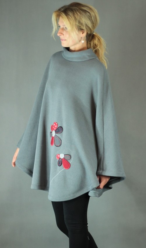 handgemachte Mode – LaJuPe - Strickponcho