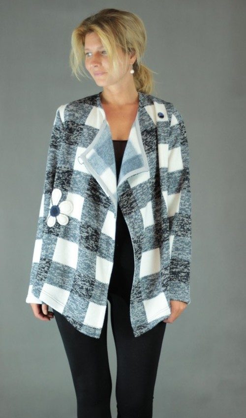 handgemachte Mode – LaJuPe - Strickjacke blau