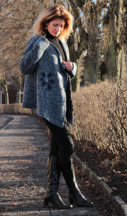 031_handgemachte Mode – LaJuPe - Cardigan Damen blau handgemachte Mode – LaJuPe - Cardigan Damen blau