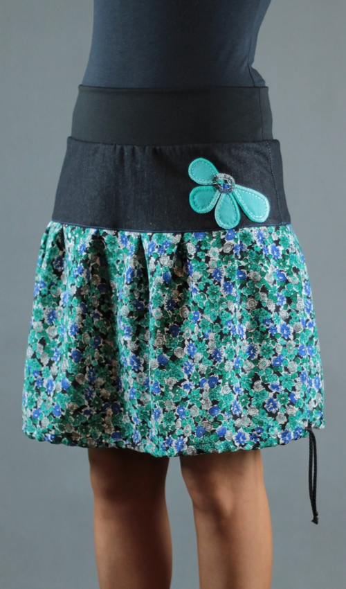 handegemachte Mode - LaJuPe - lange Blumenröcke