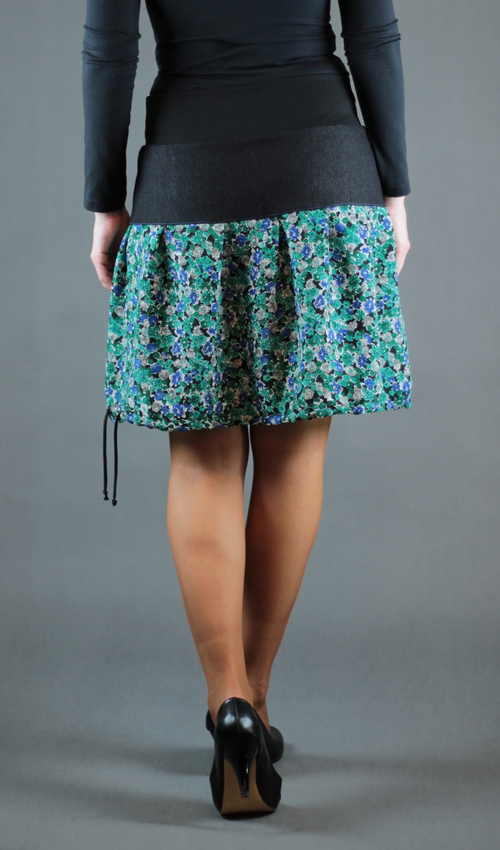 handegemachte Mode - LaJuPe - lange Blumenröcke